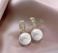 Boucles d'Oreilles Perle Pendante Créole Dorée Strass Baguette Mariage
