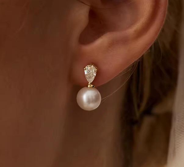 Boucles d'Oreilles Perle Grise Pendante Clou Cœur Strass Doré Mariage