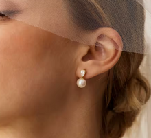 Boucles d'Oreilles Perle Grise Pendante Clou Cœur Strass Doré Mariage