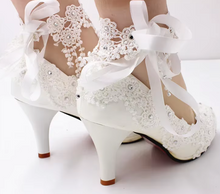 Chaussures de Mariée Élégantes avec Dentelle et Perles