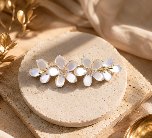 Barrette double fleurs nacrées et cristaux dorés pour mariage
