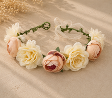 Couronne Florale Pêche et Crème Ruban Organza