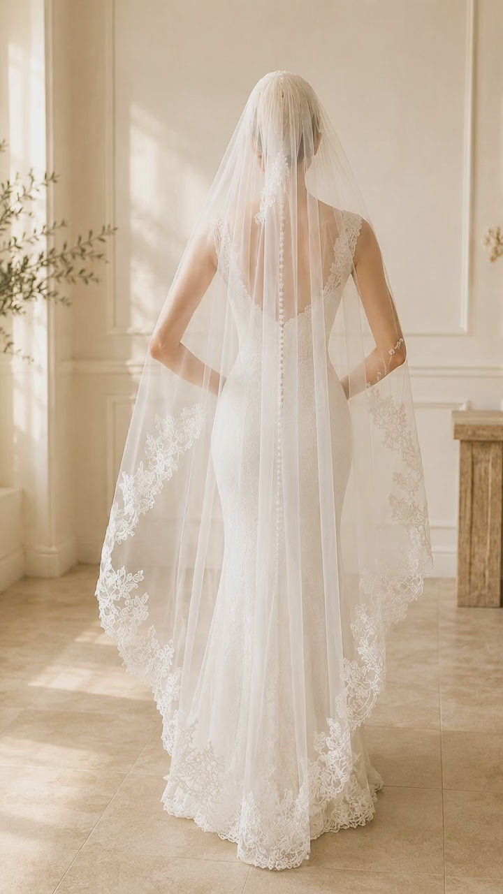 Voile de mariée cathédrale dentelle latérale